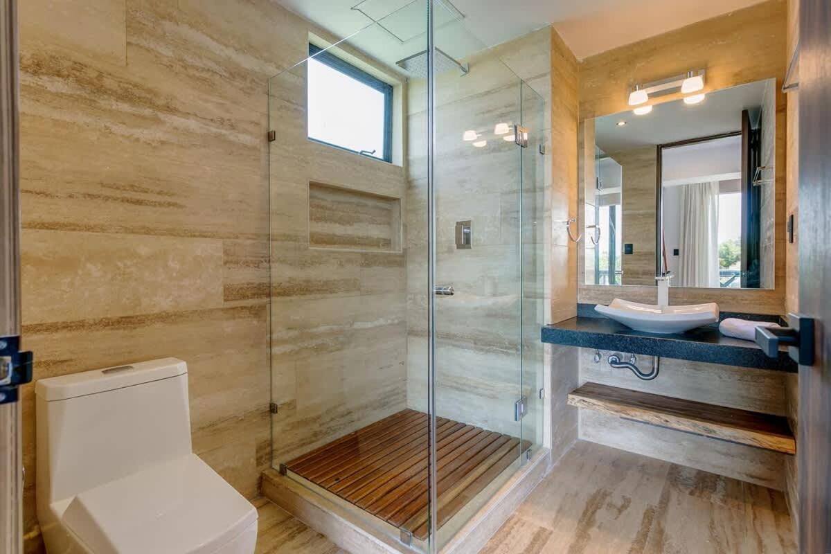 Apartment Chic In Perfect For Digital Nomads *